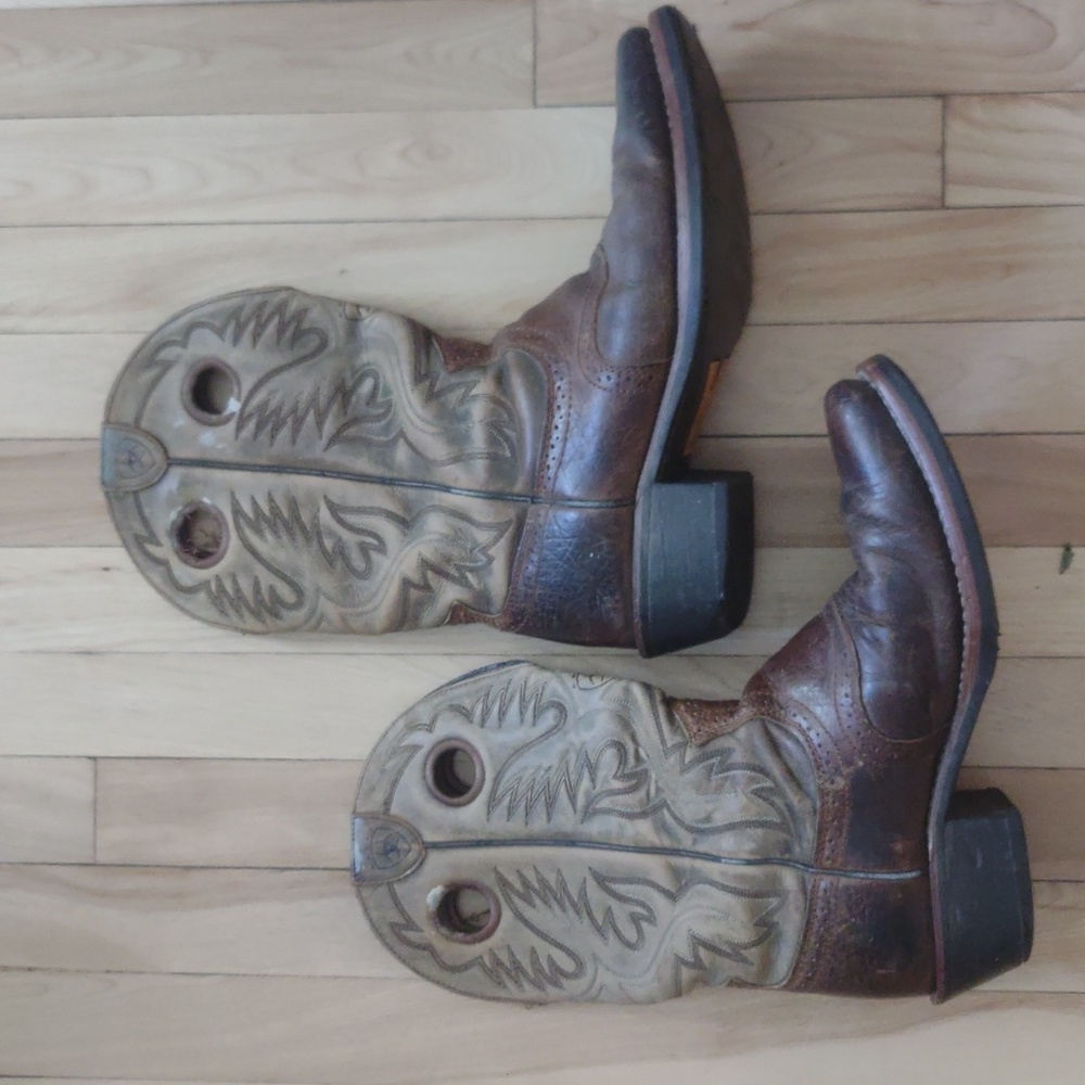 *SOLD* Men's cowboy boots size 10 - Picture 1 of 12